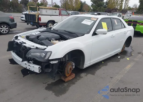 2022 Chrysler 300 S из США, поврежденный, VIN 2C3CCABGXNH167655